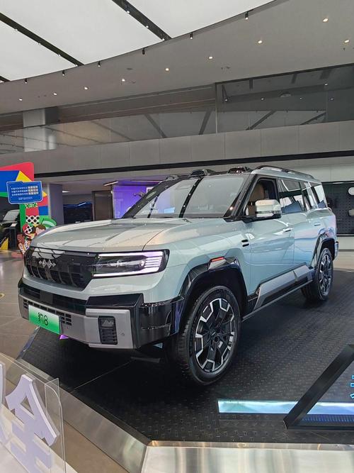 东莞103比亚迪方程豹硬派越野的爆款，英菲尼迪35周年与你共成长